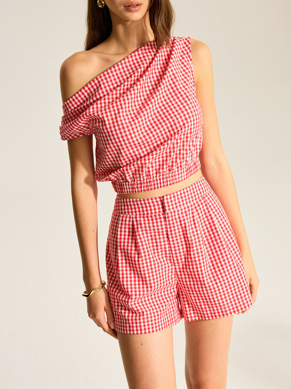 Ensemble haut asymétrique et short en vichy