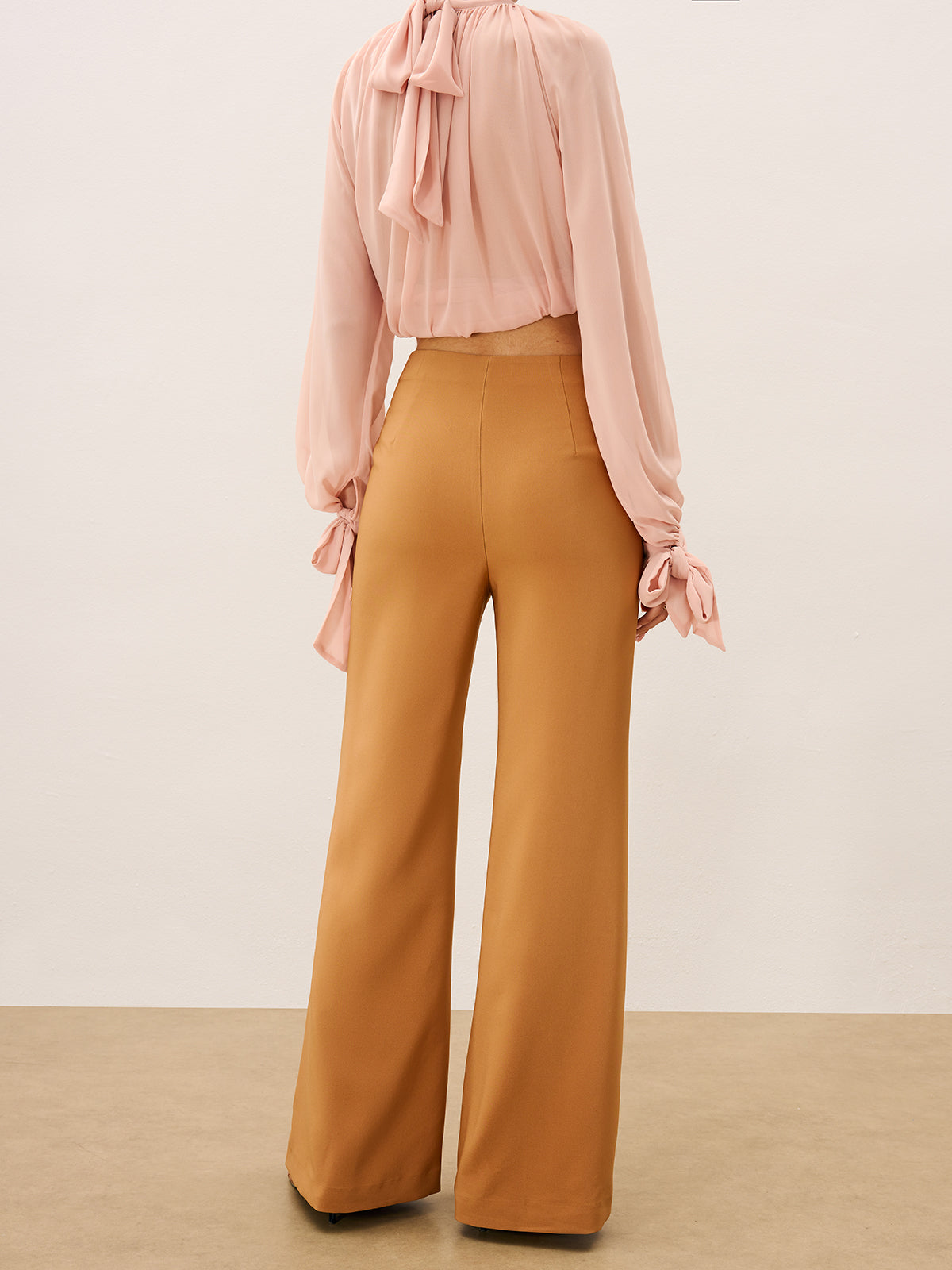 Trimmed Mid-Rise Wide-Leg Pants