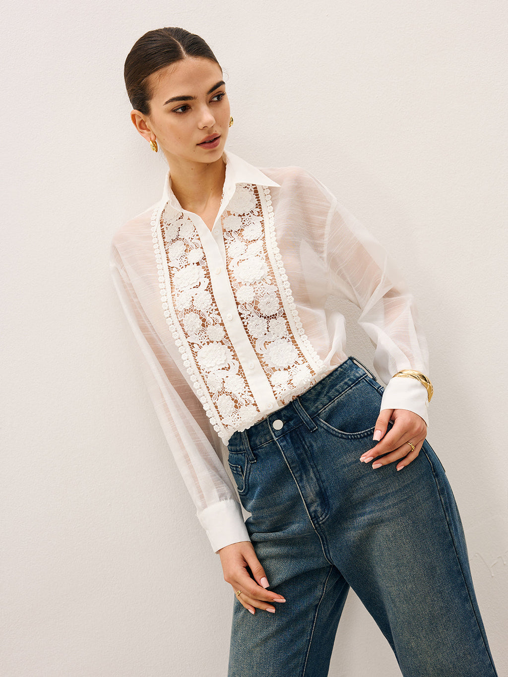 Transparente Bluse mit Spitzendetails
