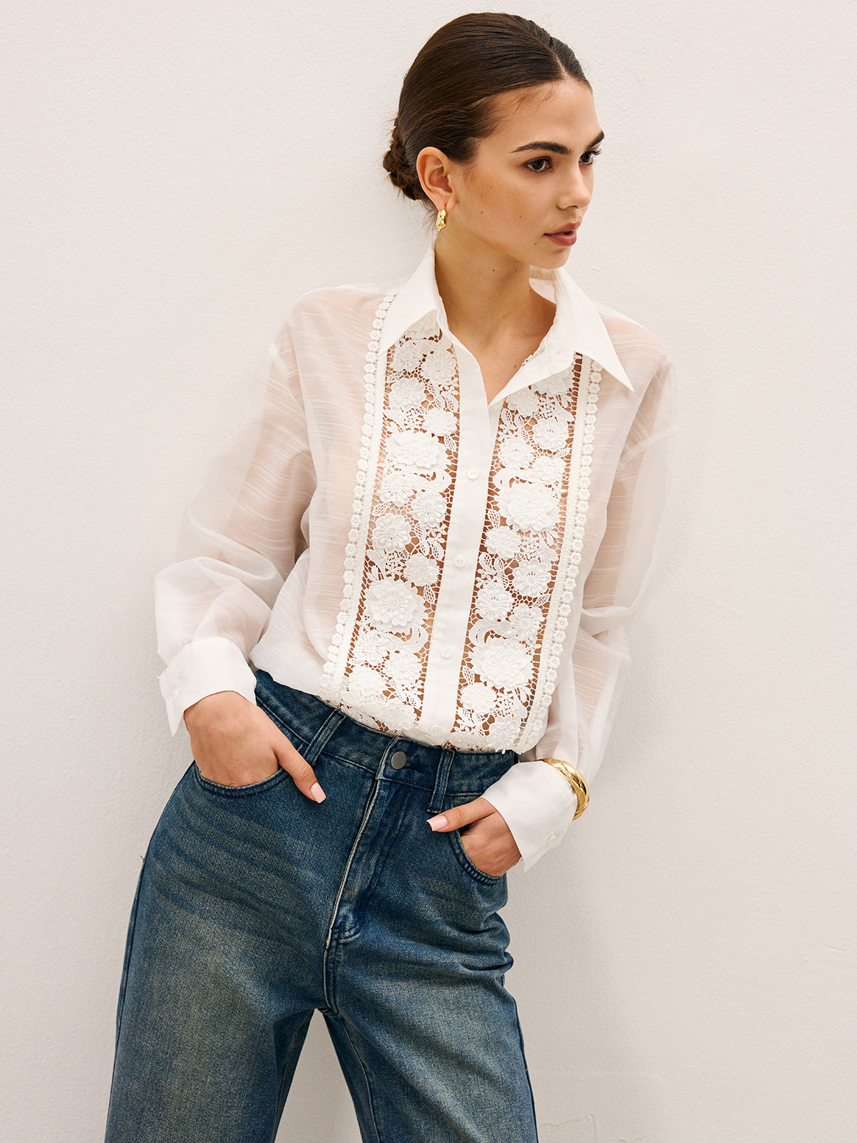 Transparente Bluse mit Spitzendetails