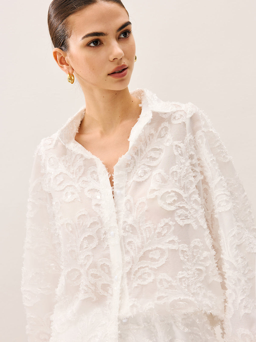 Ensemble court brodé transparent