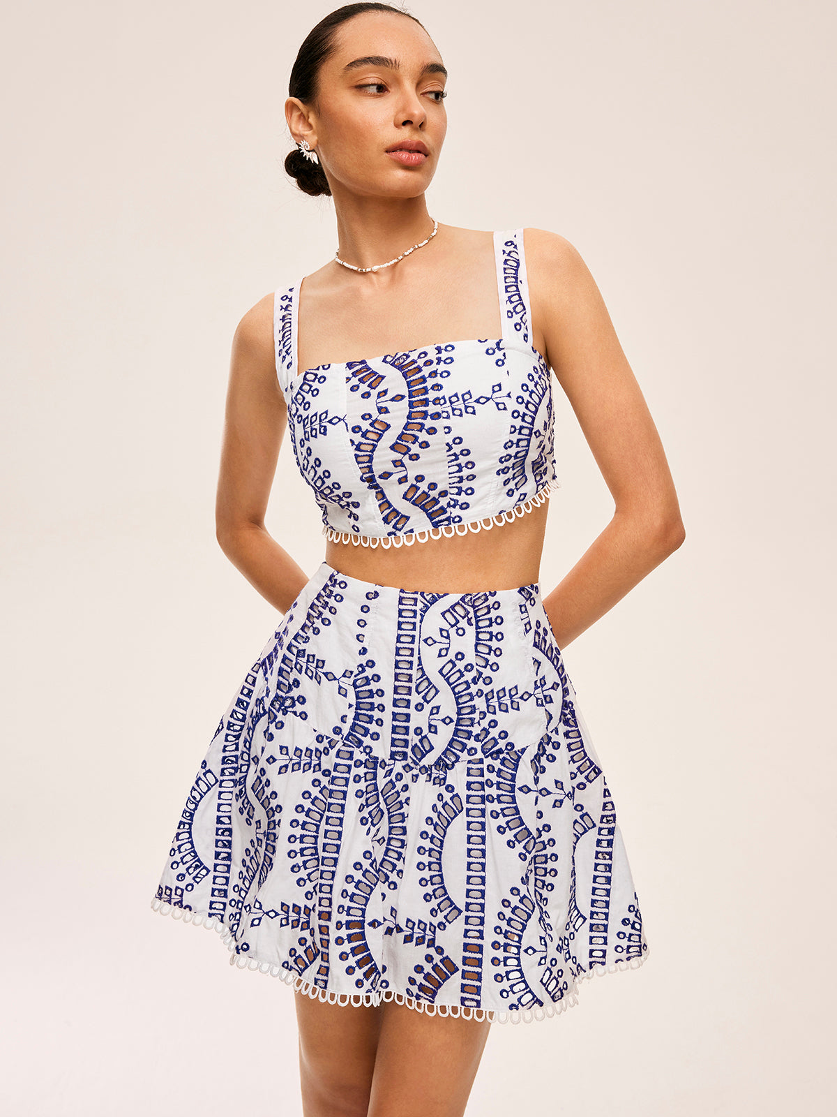 Ensemble jupe et jupe à bordure en dentelle brodée 