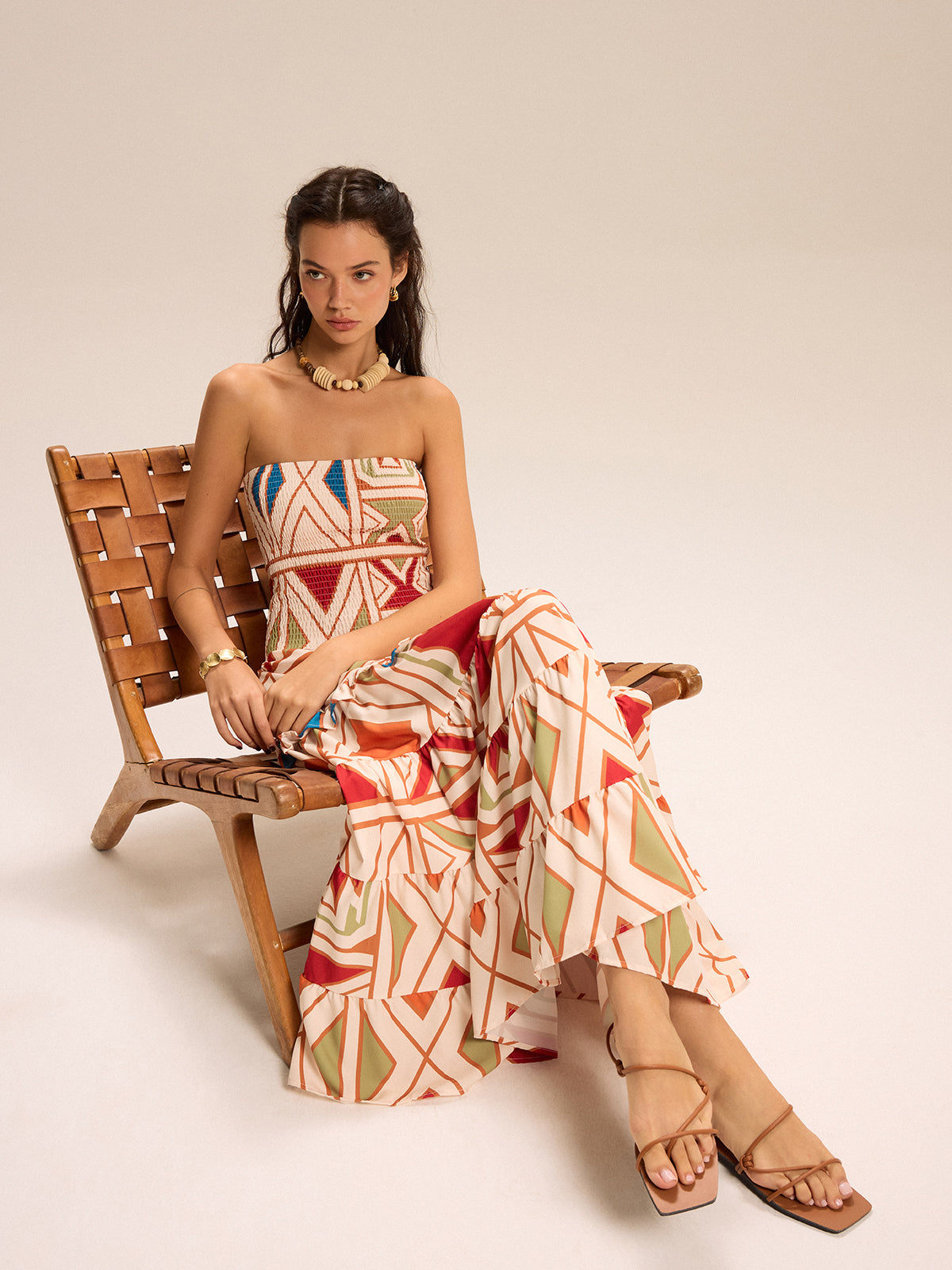 Robe longue bustier à volants color-block 