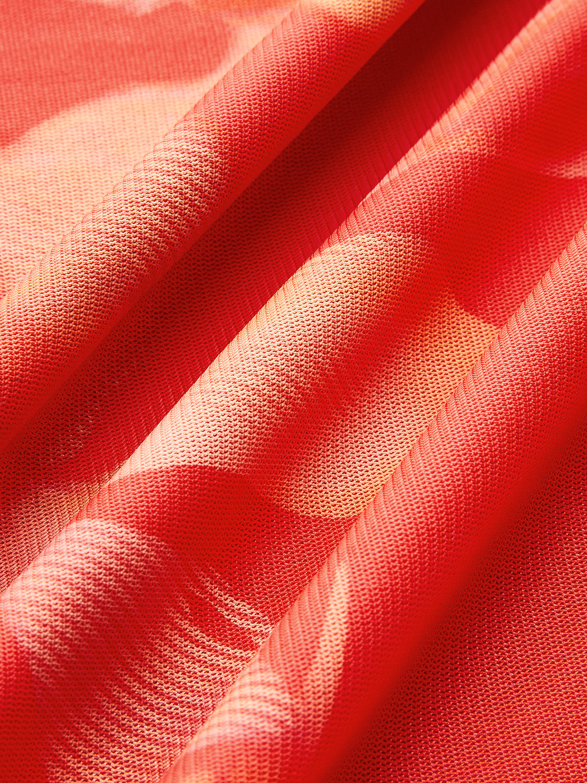 Halbtransparenter Neckholder-Kleid mit Blumenmuster und Rüschen