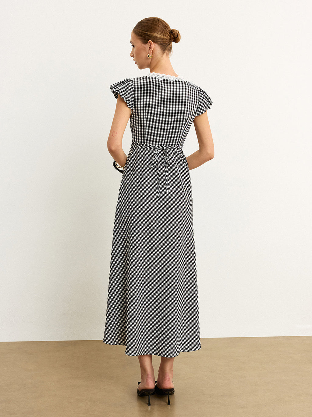 Gingham-Midikleid mit Spitzendetails