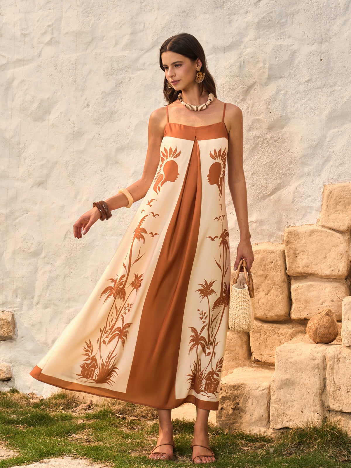 Trägerkleid im Boho-Stil mit Kontrasteinsatz 