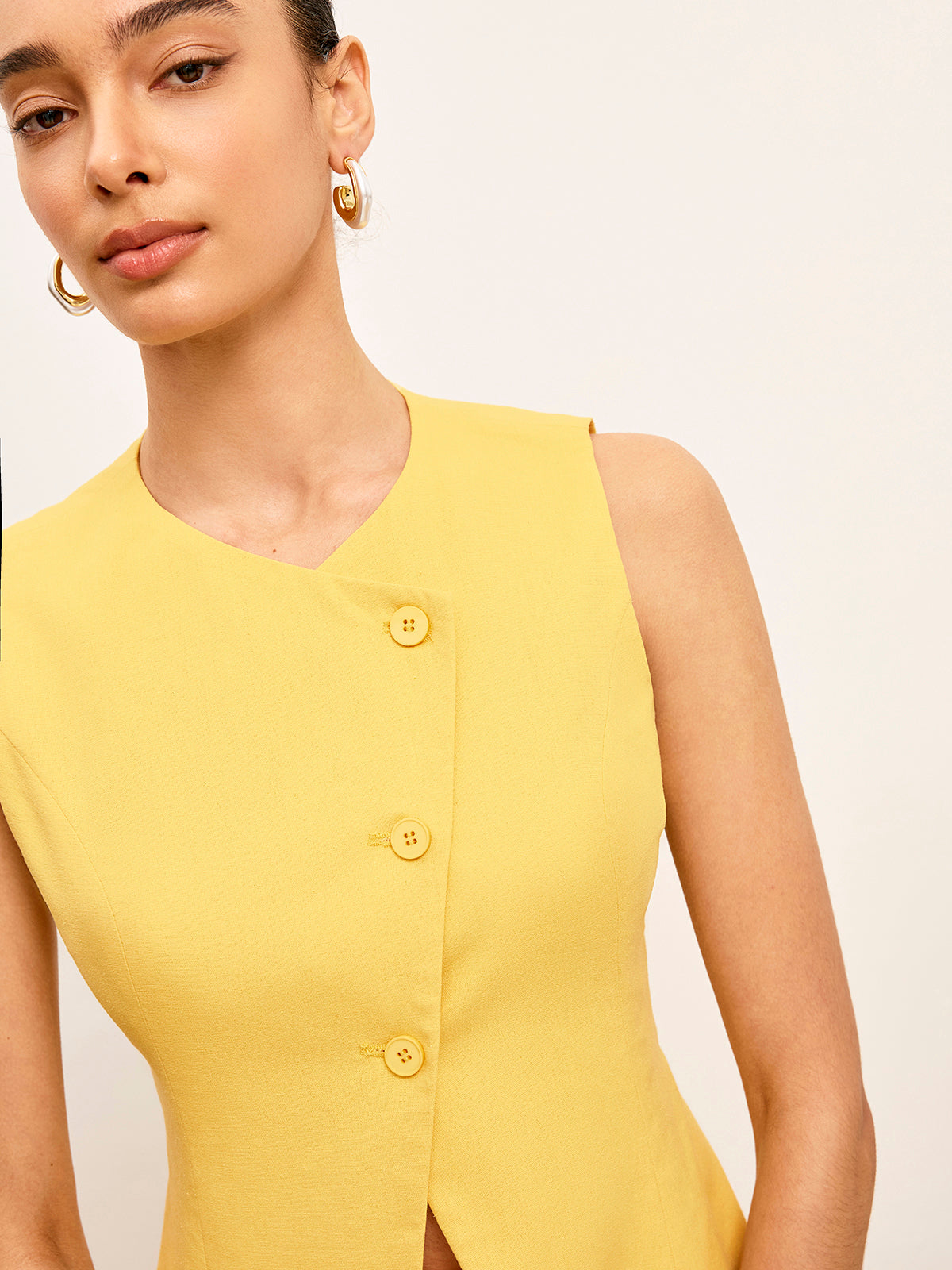 Linen & Cotton Asymmetrical Button Sleeveless Vest