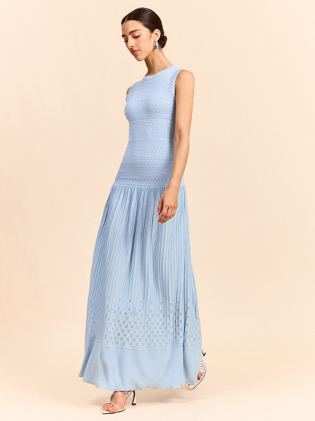 Sleeveless Knit Eyelet Pleated Maxi Dress