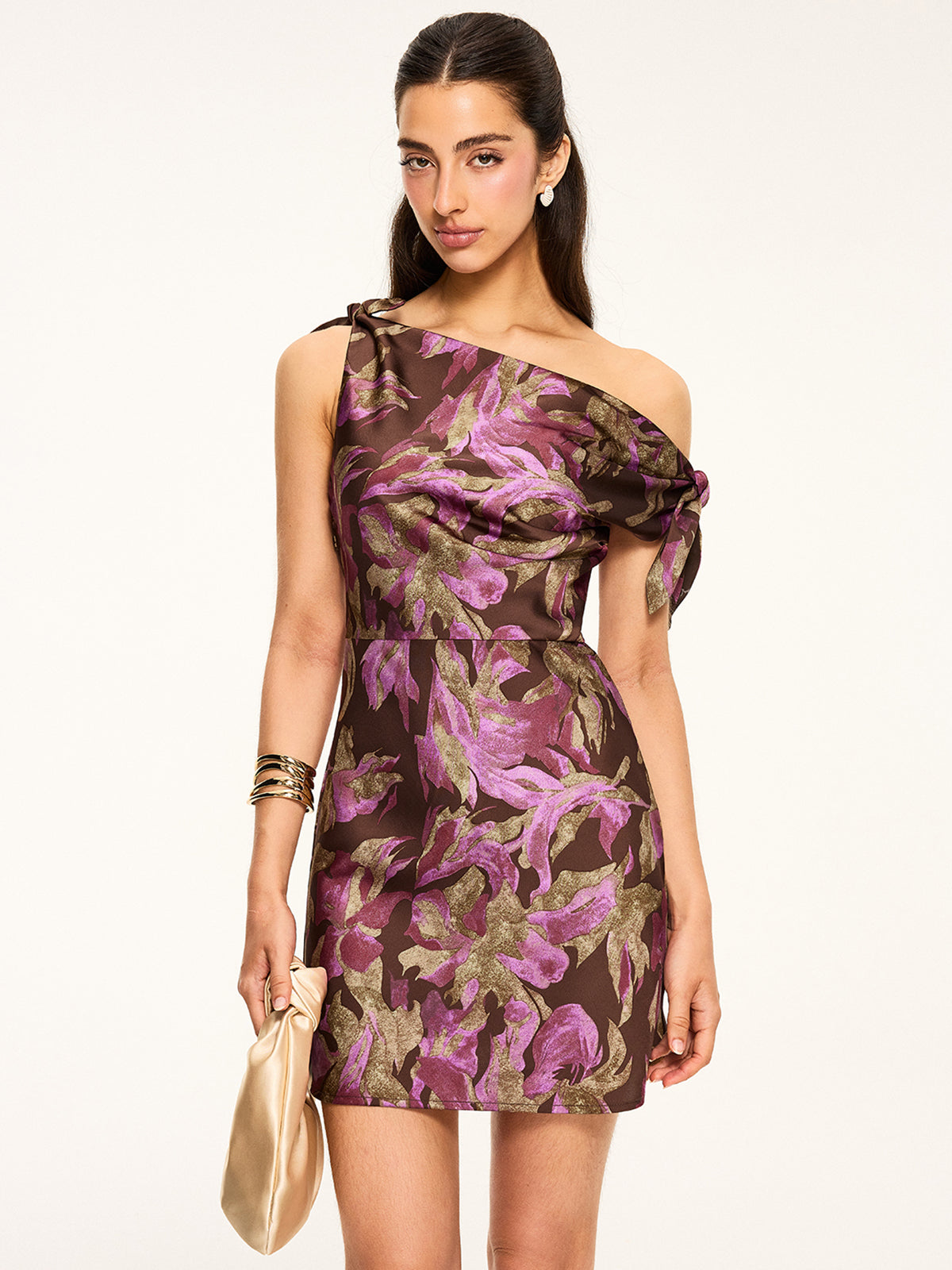 Robe courte à épaules dénudées à imprimé floral