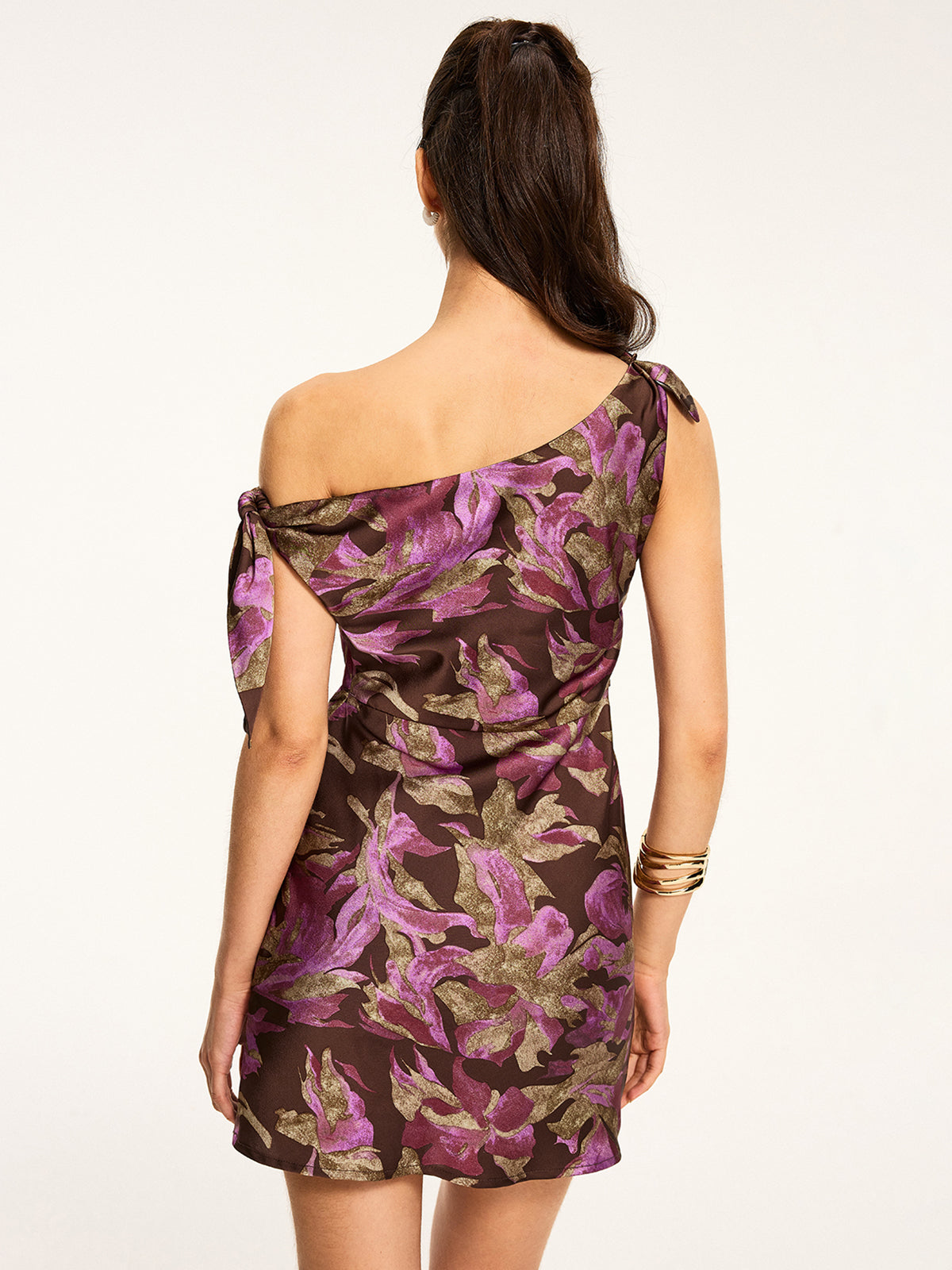 Robe courte à épaules dénudées à imprimé floral