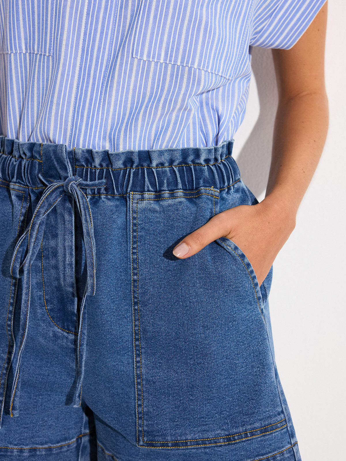 Denim Elastic-Waist Shorts with Drawstring