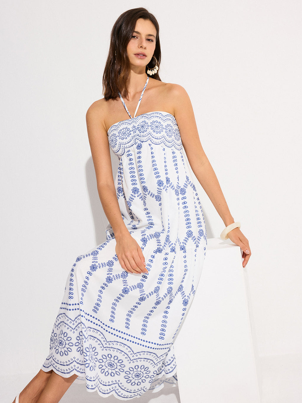 Neckholder rückenfreies Maxikleid