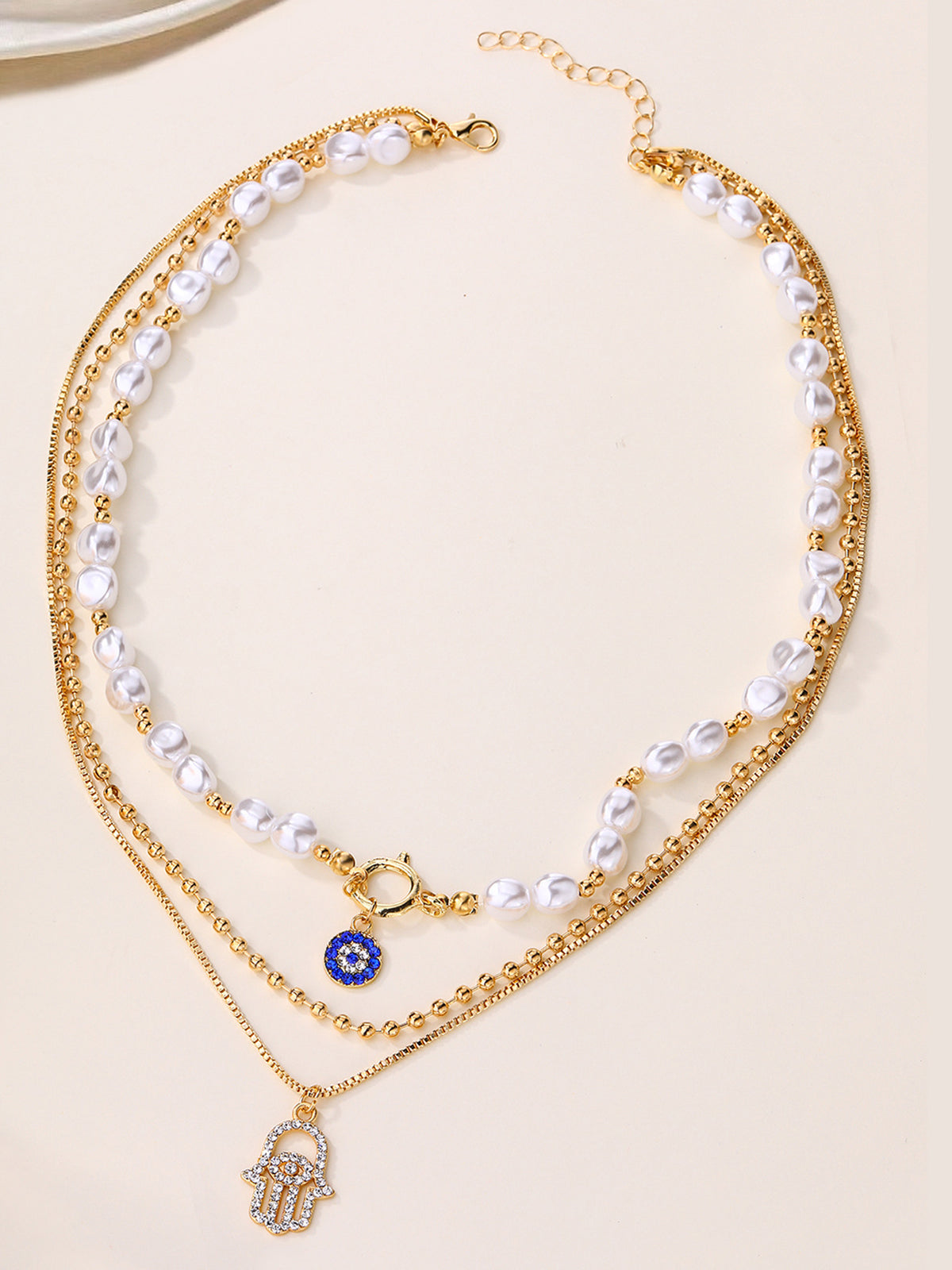 Ensemble de collier multicouches avec perles et main de Hamsa 