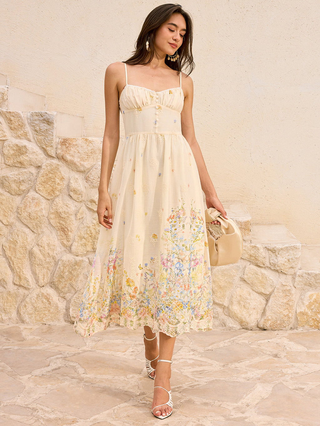 Robe midi brodée de fleurs