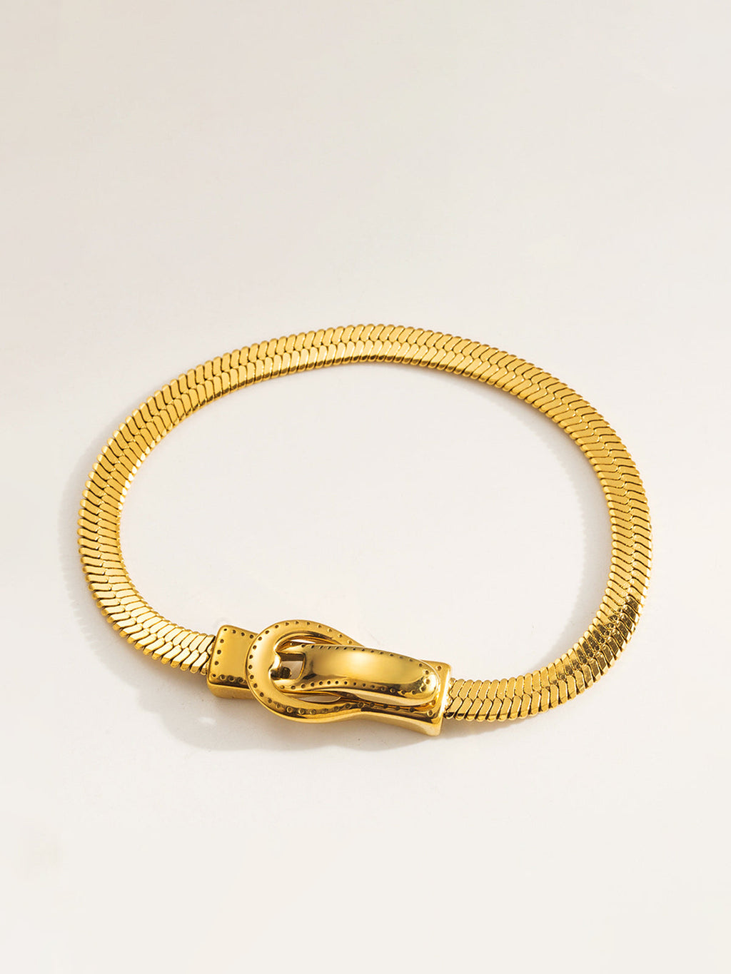 Bracelet style chaîne dorée