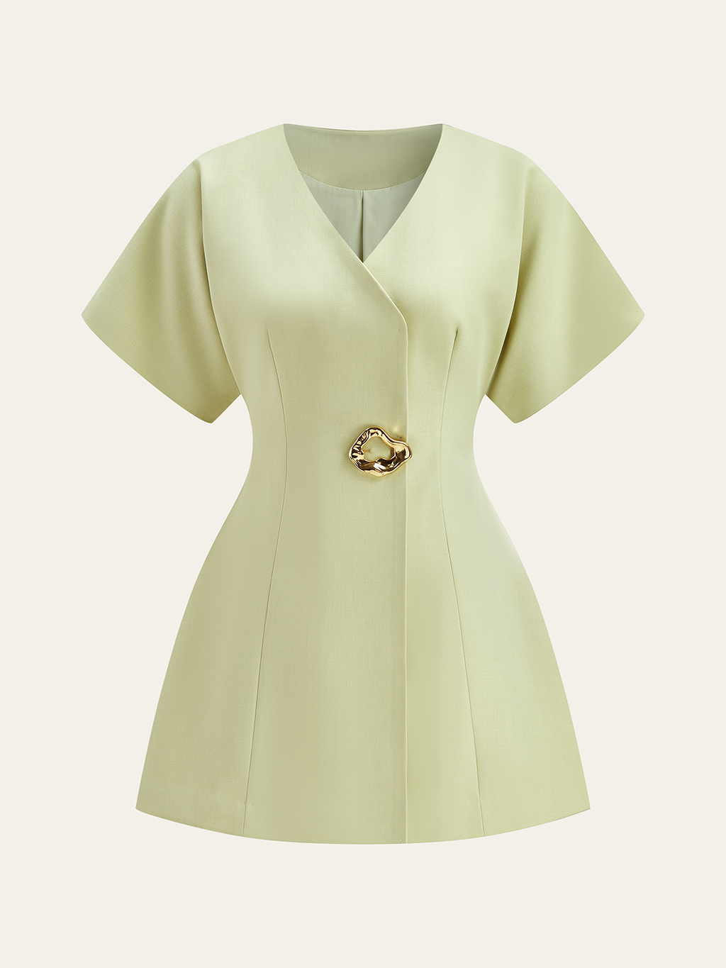 Kurzes V-Ausschnitt-Minikleid