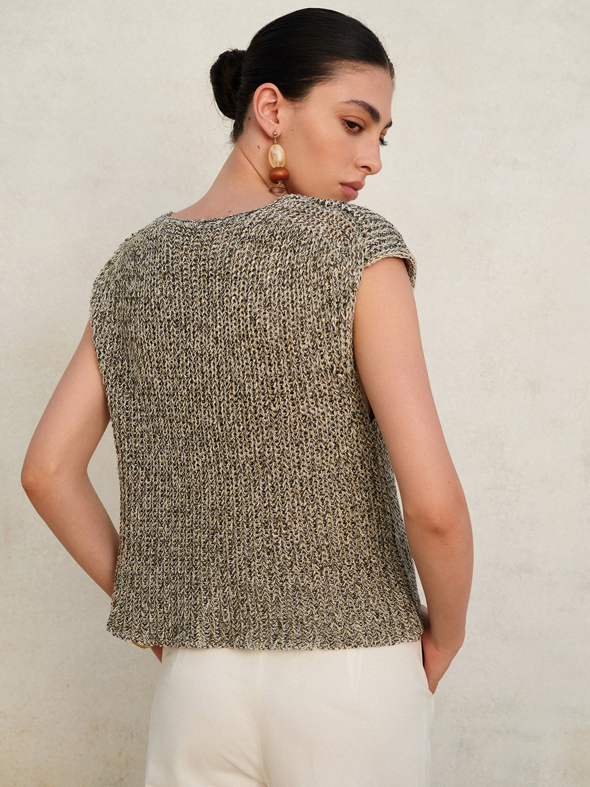 Strickweste mit Knopfleiste
