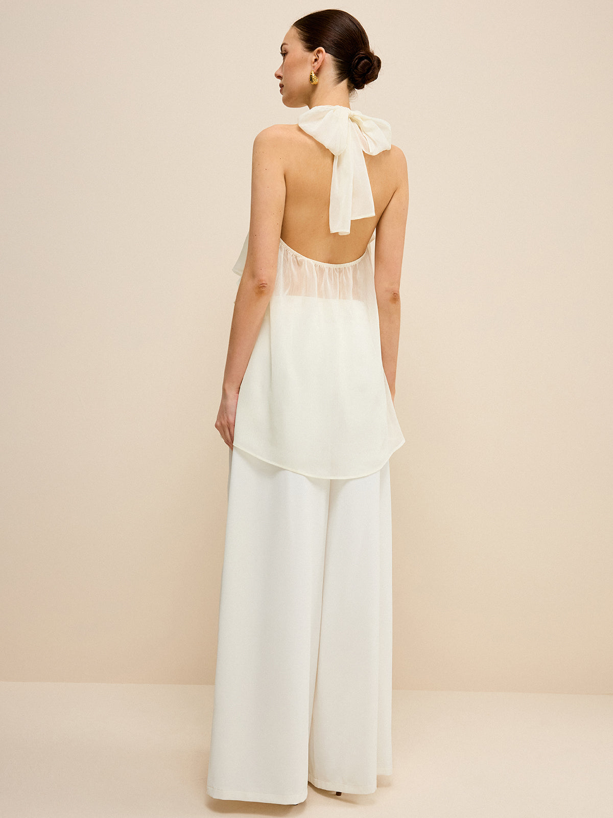 Halbtransparentes, asymmetrisches Chiffon-Top mit Lagenlook und Neckholder 