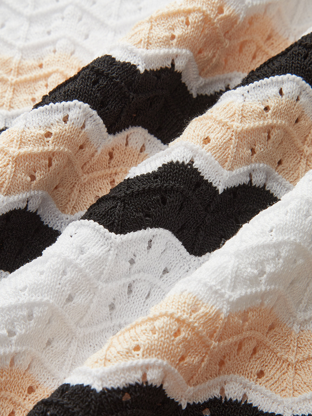 Gestreifter Strick-Maxirock mit Saum 