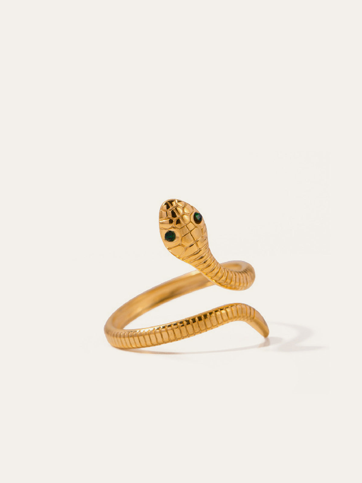 Bague en forme de serpent couleur or 