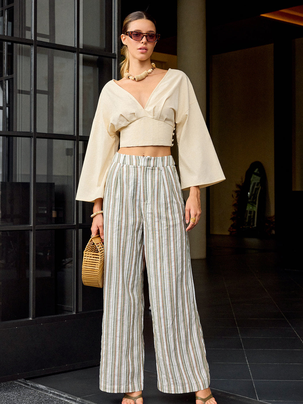 V-Ausschnitt Croptop