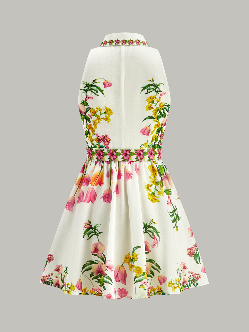 Geblümtes Mini-Kleid mit Gürtel