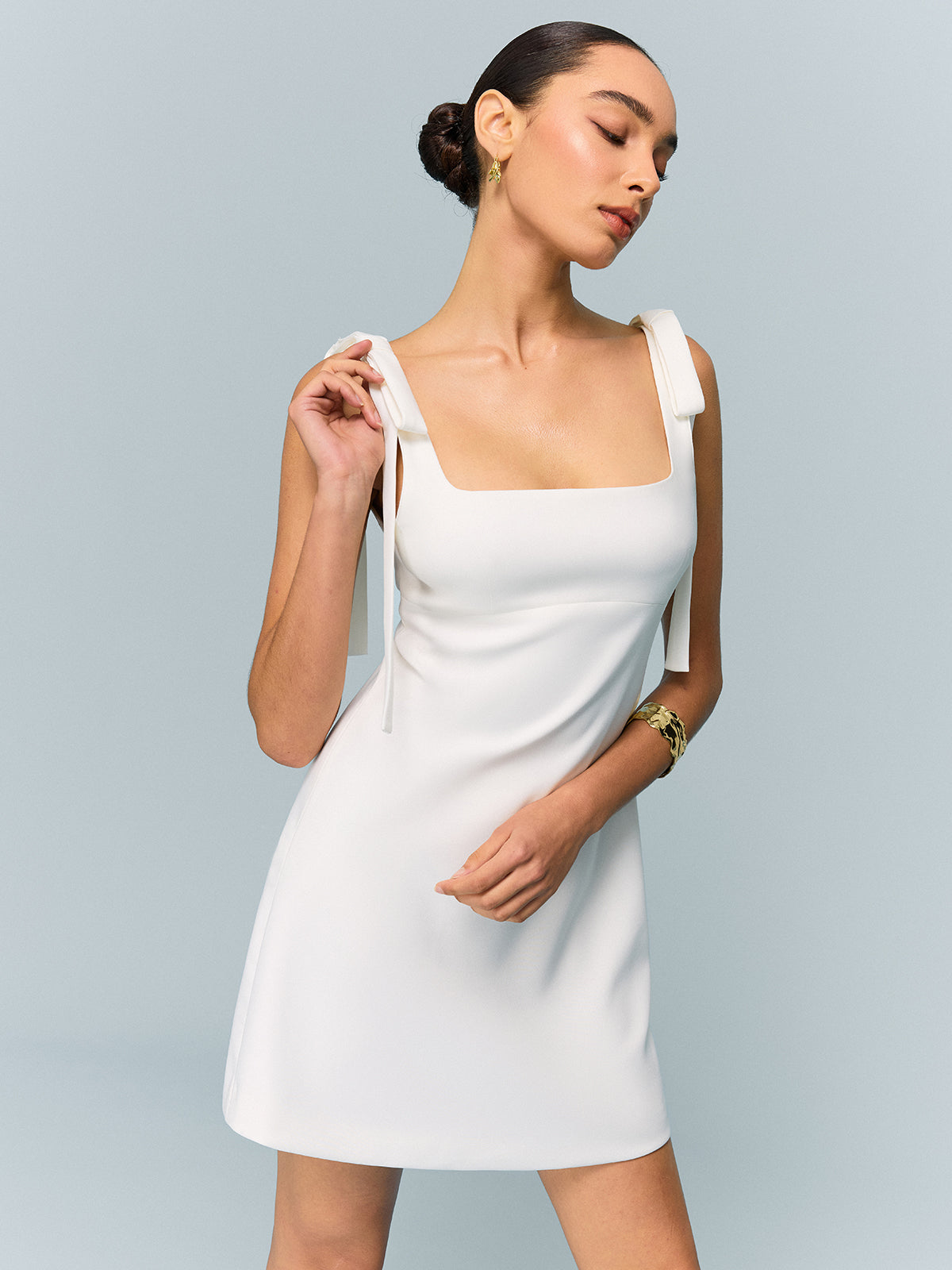 Robe mini dos nu à bretelles nœud 