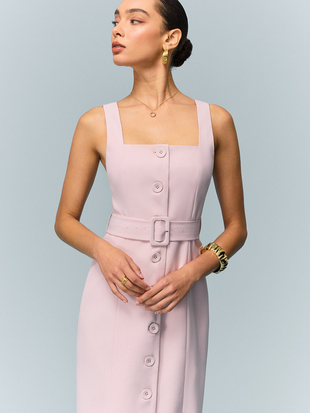 Robe longue boutonnée ceinturée