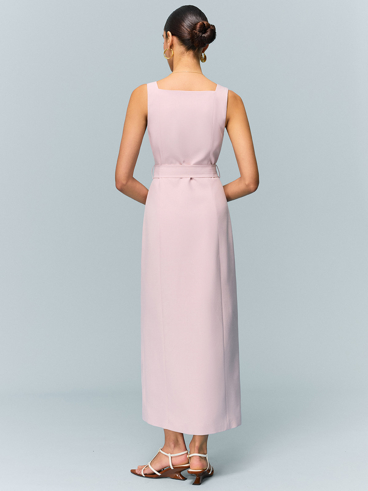 Robe longue boutonnée ceinturée