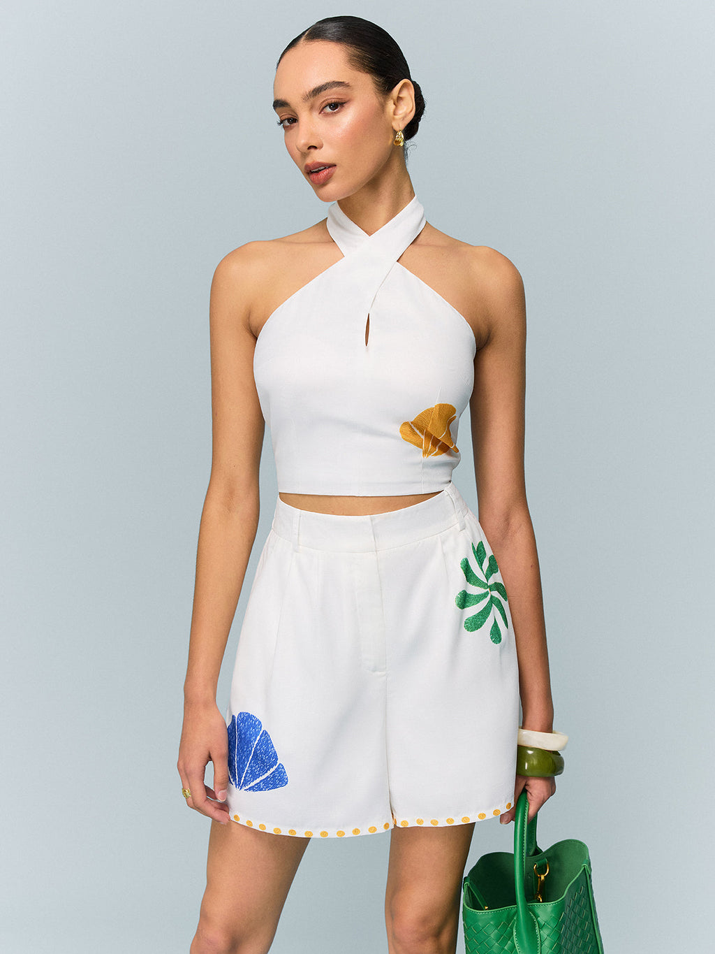 Neckholder-Cropped-Top und bedruckte Shorts im Set