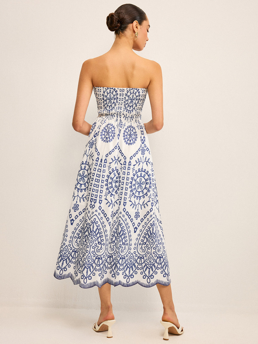 Trägerloses Boho-Maxikleid