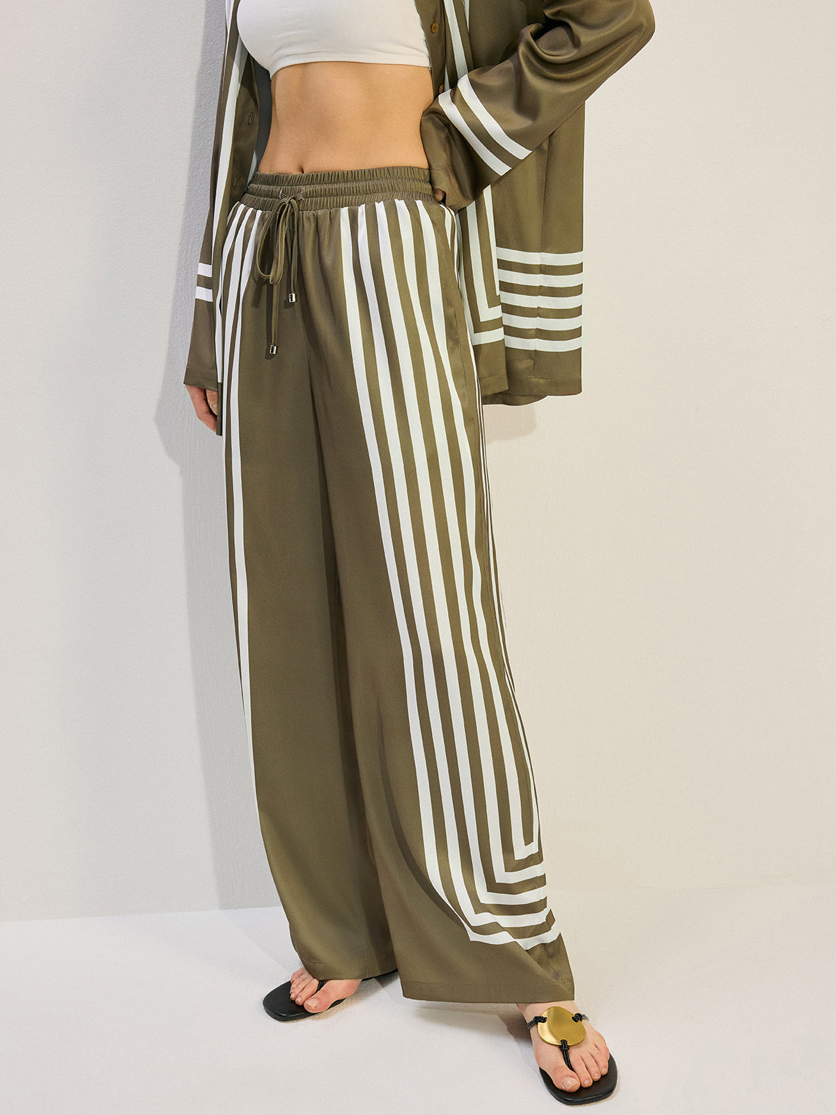 Gestreifte Satinhose