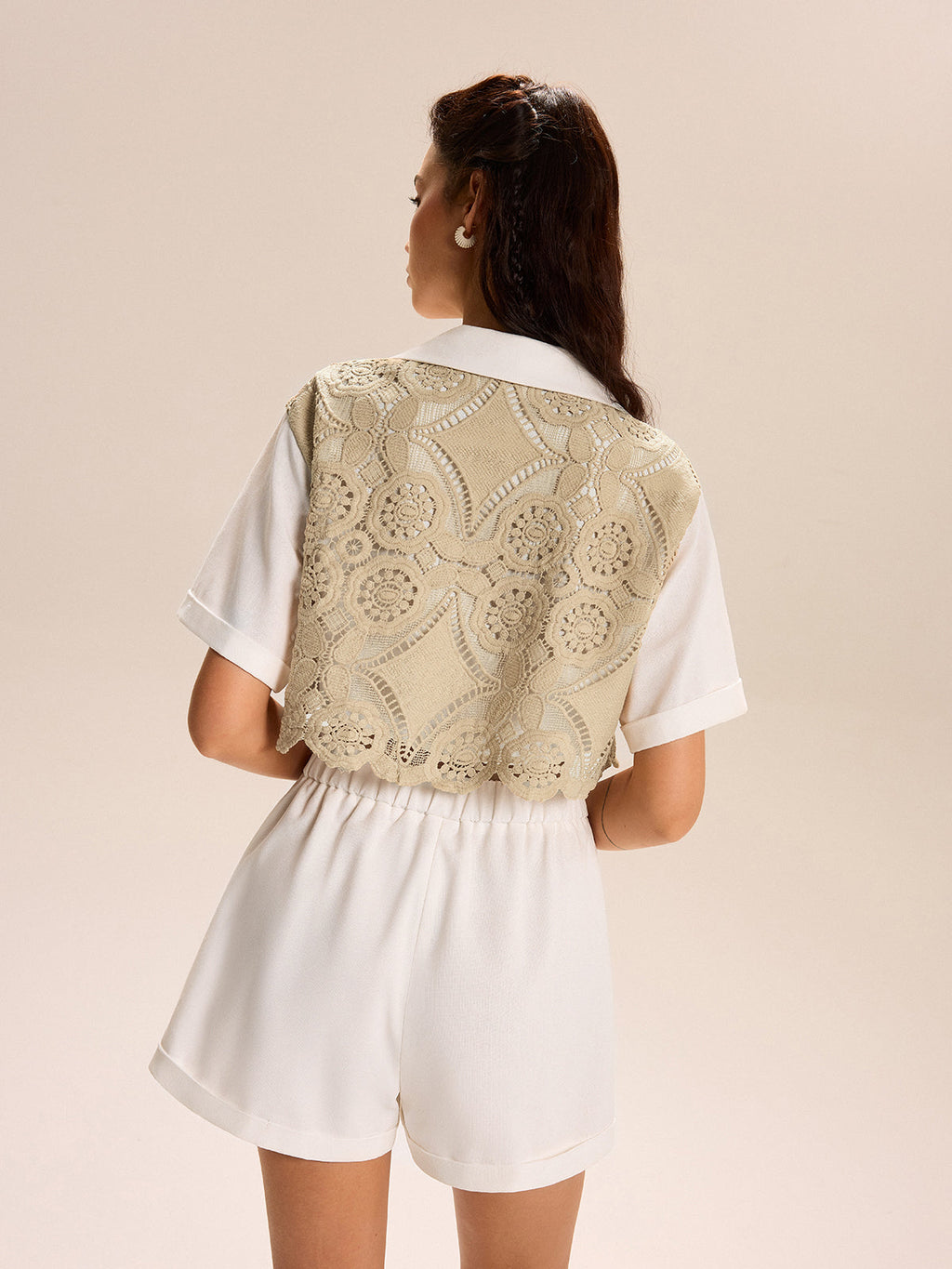 Ensemble court short chemise à panneaux en dentelle