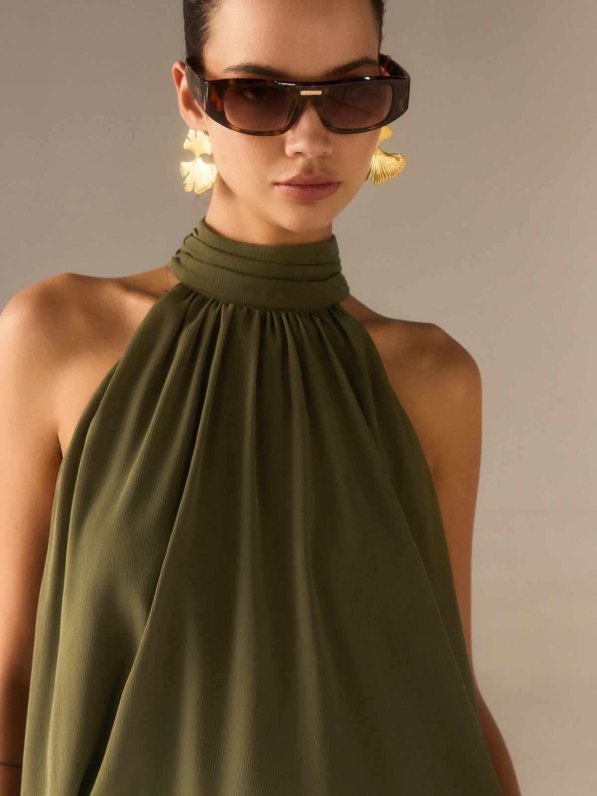 Top long en mousseline semi-transparente à licou