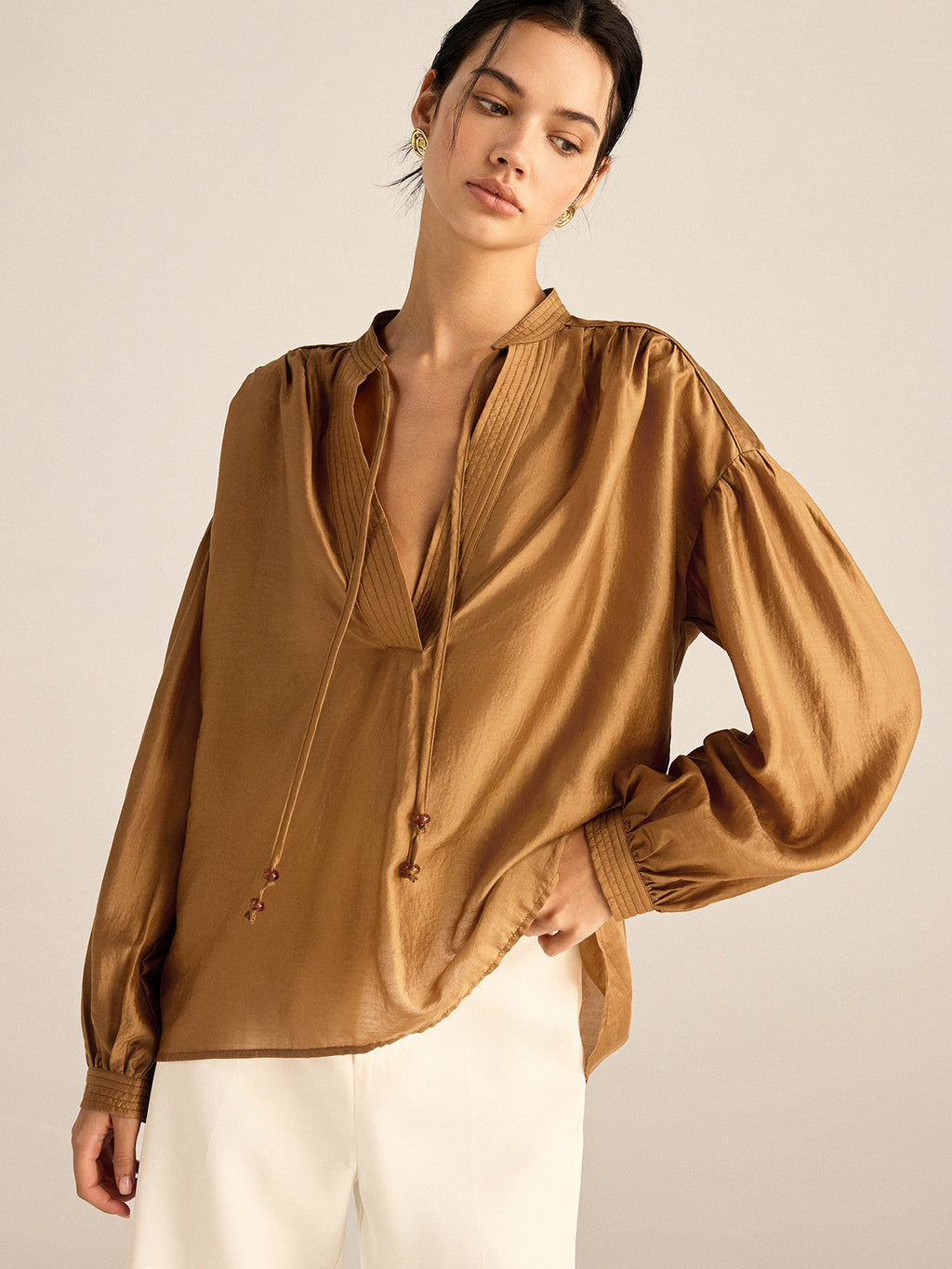 Übergroße Tencel-Bluse mit Bindekragen