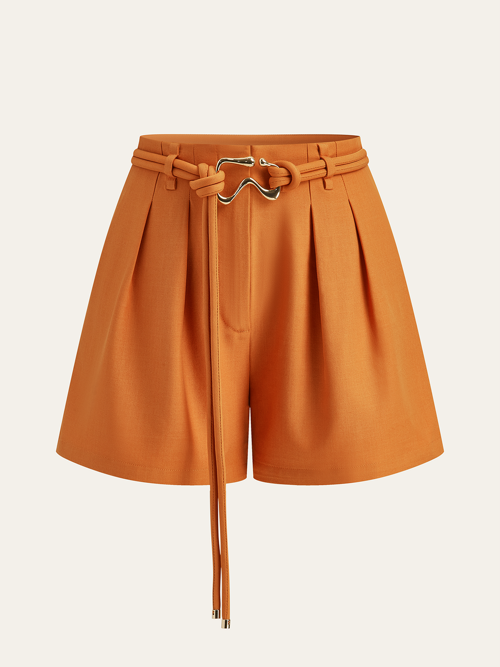 Short plissé taille mi-haute ceinturé