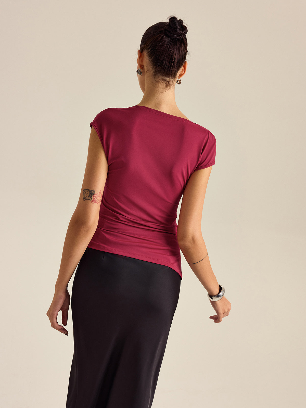 Haut à design asymétrique 