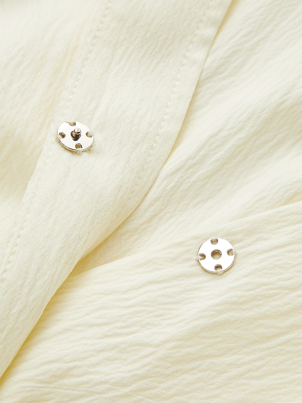 Haut à col froncé à manches courtes 