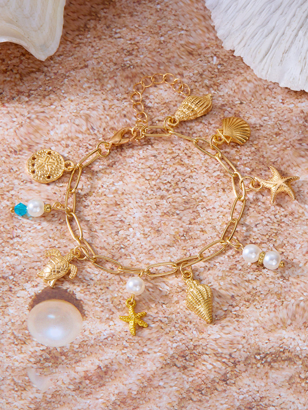Vom Ozean inspiriertes Charm-Armband