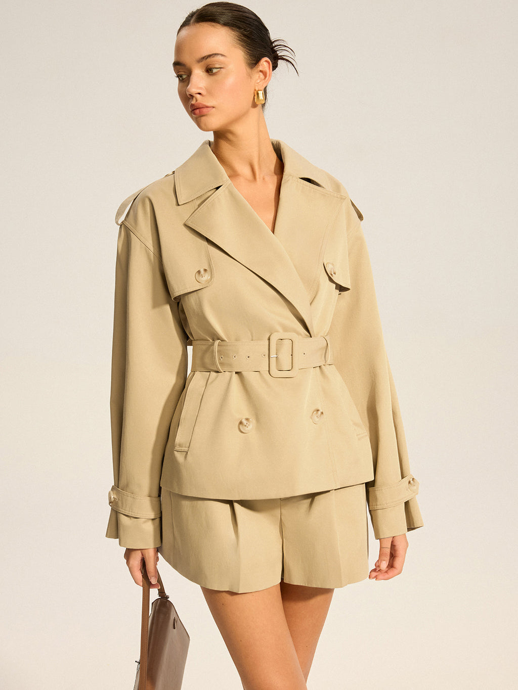 Zweireihiger Trenchcoat mit Gürtel aus Baumwollmischung