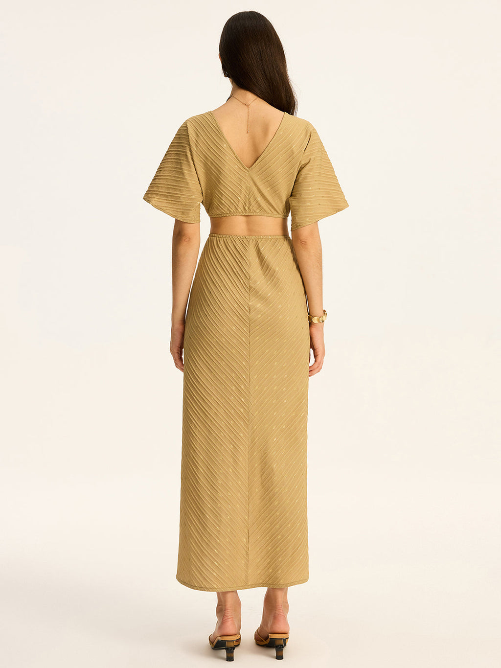 Maxikleid mit Cut-Outs, Wickeldetail und Schlitz