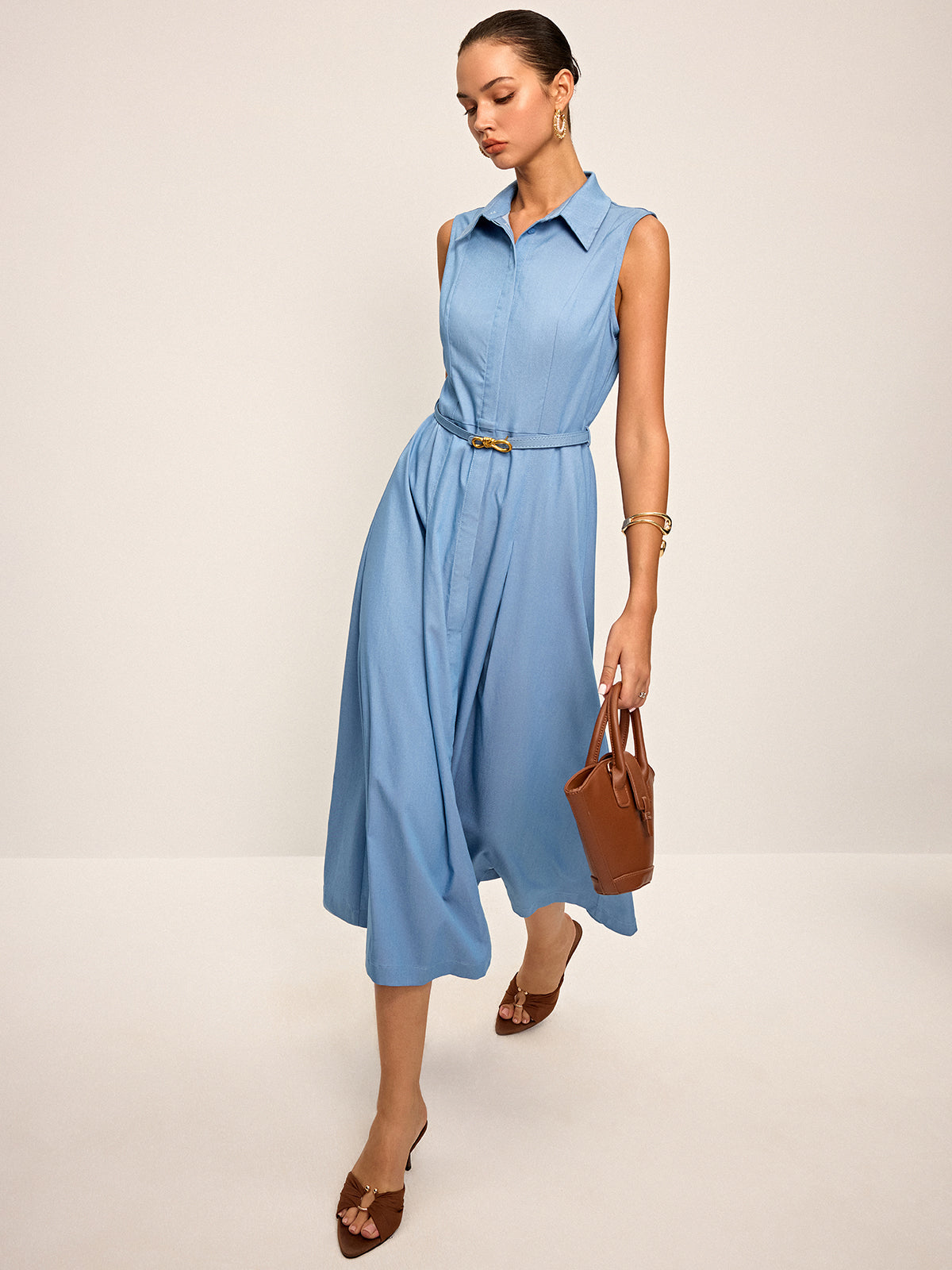Ärmelloses Hemd-Midikleid mit Gürtel