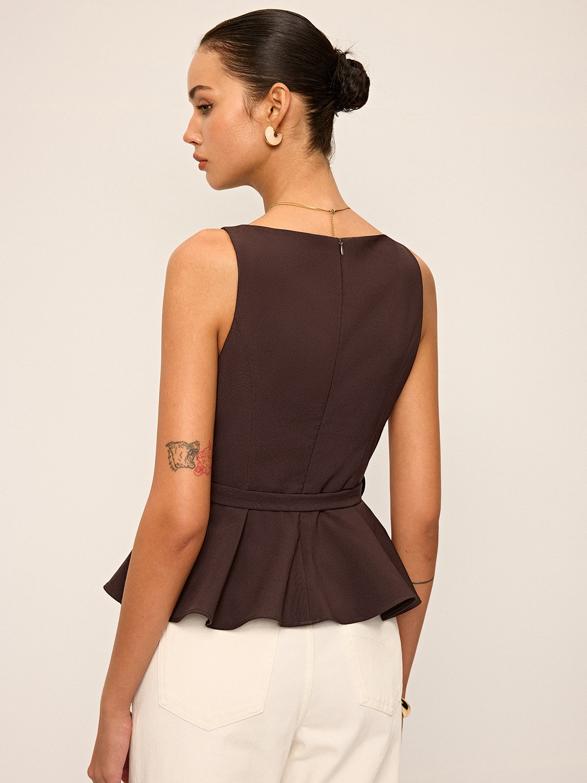 Sleeveless Peplum Top with Metal Buckle Belt