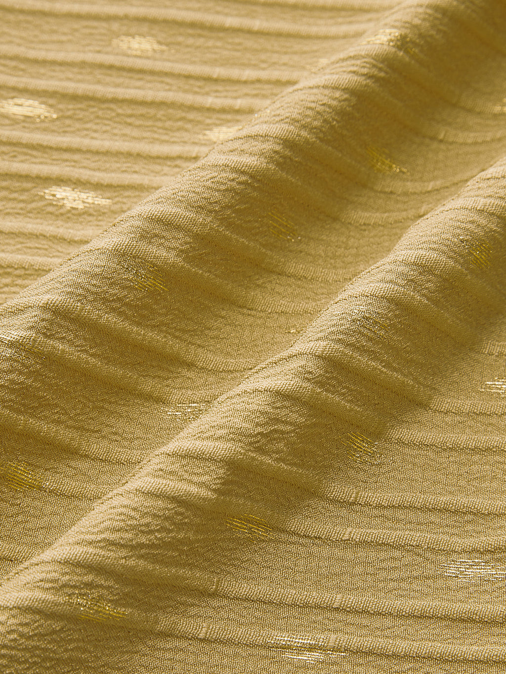 Maxikleid mit Cut-Outs, Wickeldetail und Schlitz
