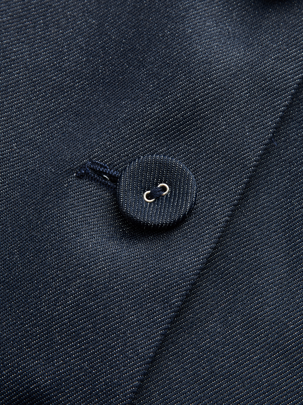 Jeanskleid mit V-Ausschnitt und Raffungen
