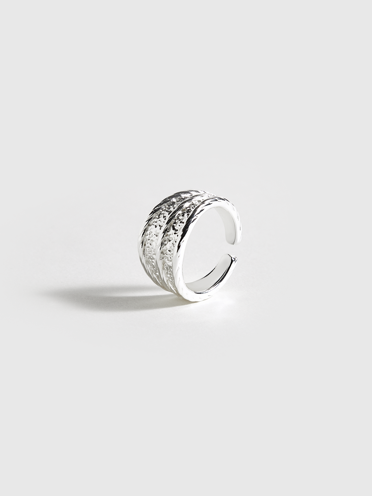Bague en argent texturé 