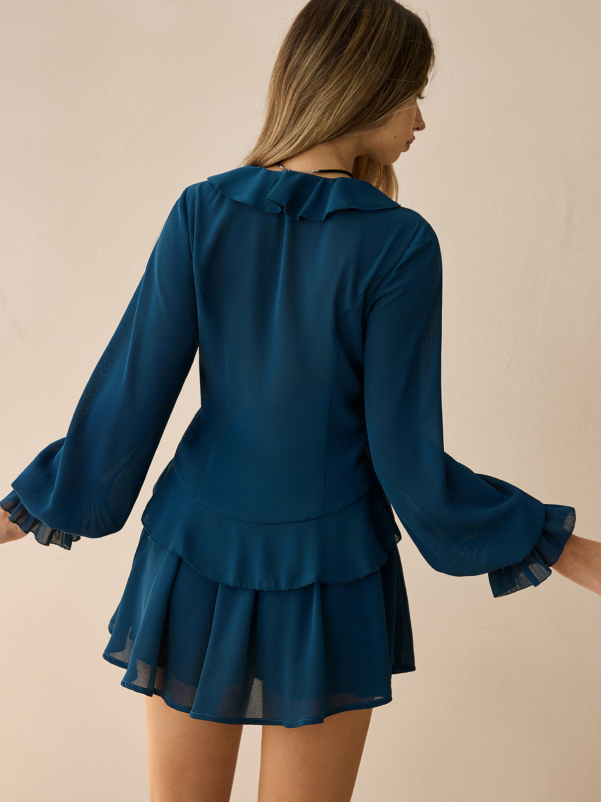 Chiffon-Set mit Rüschenoberteil und Shorts