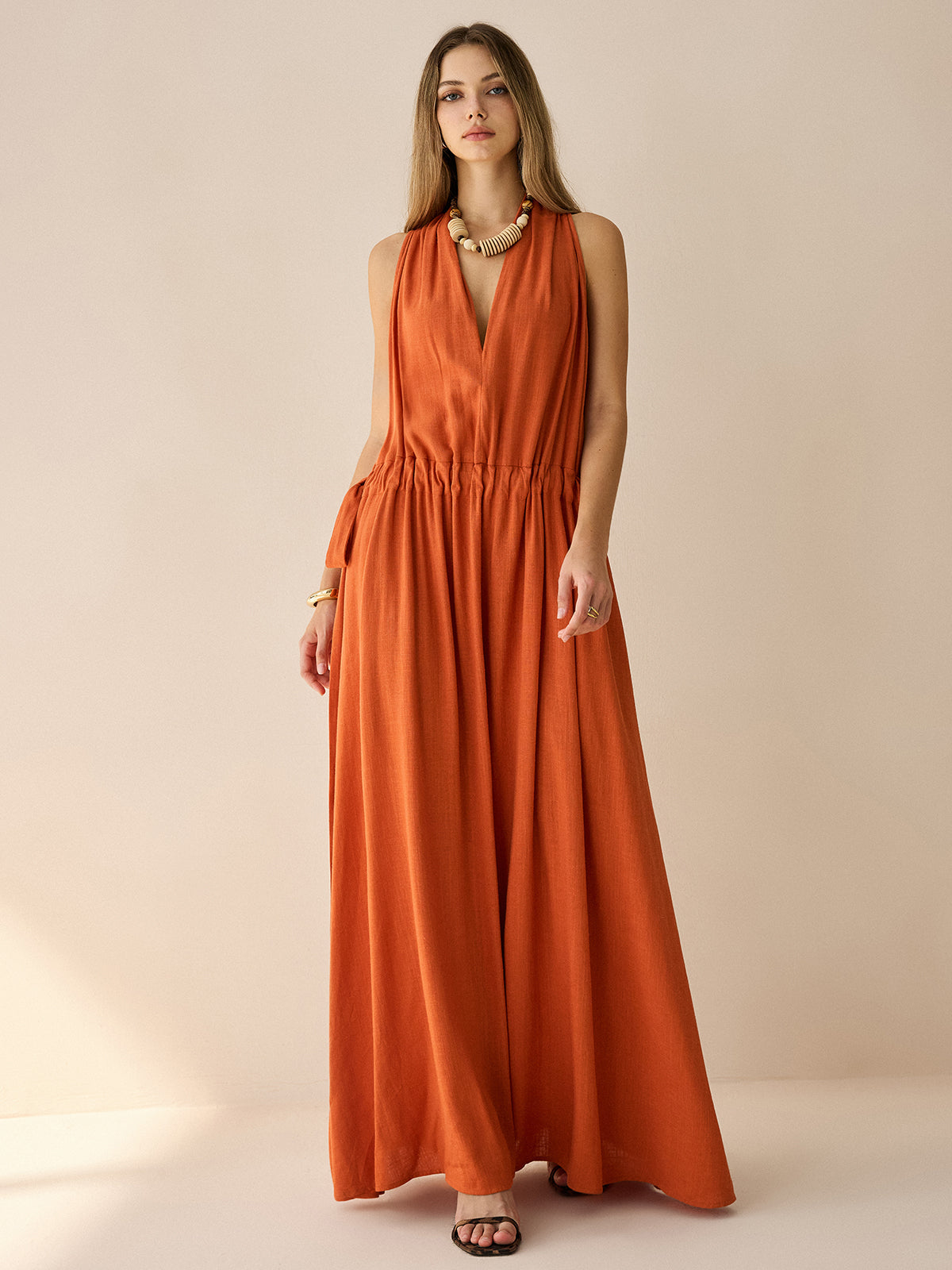 Baumwoll- & Leinen-Neckholder-Maxikleid