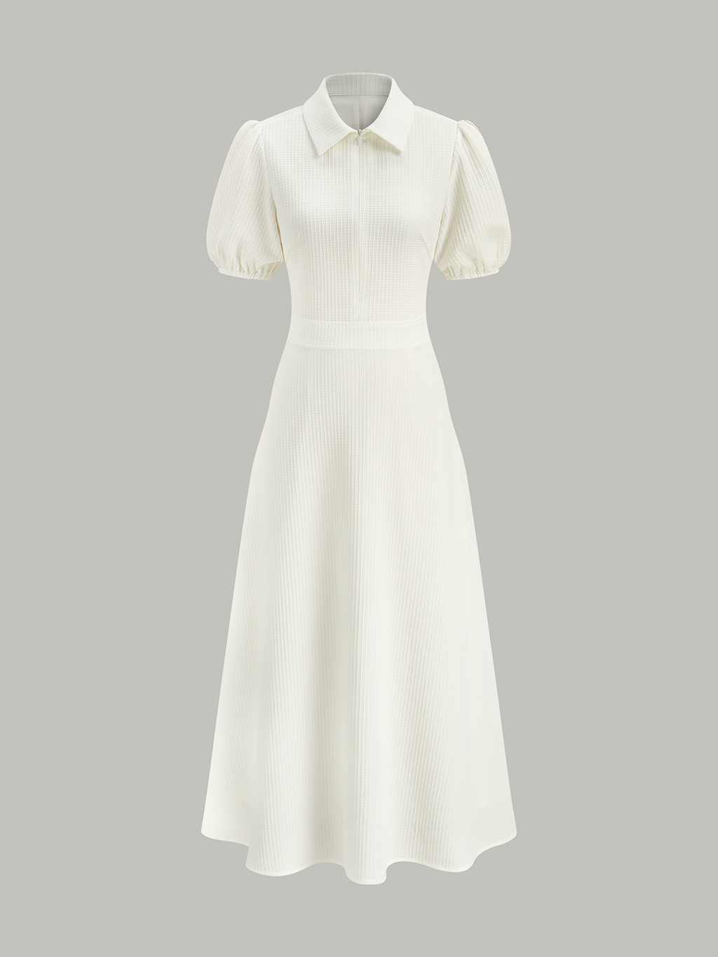 Robe midi col roulé texturée