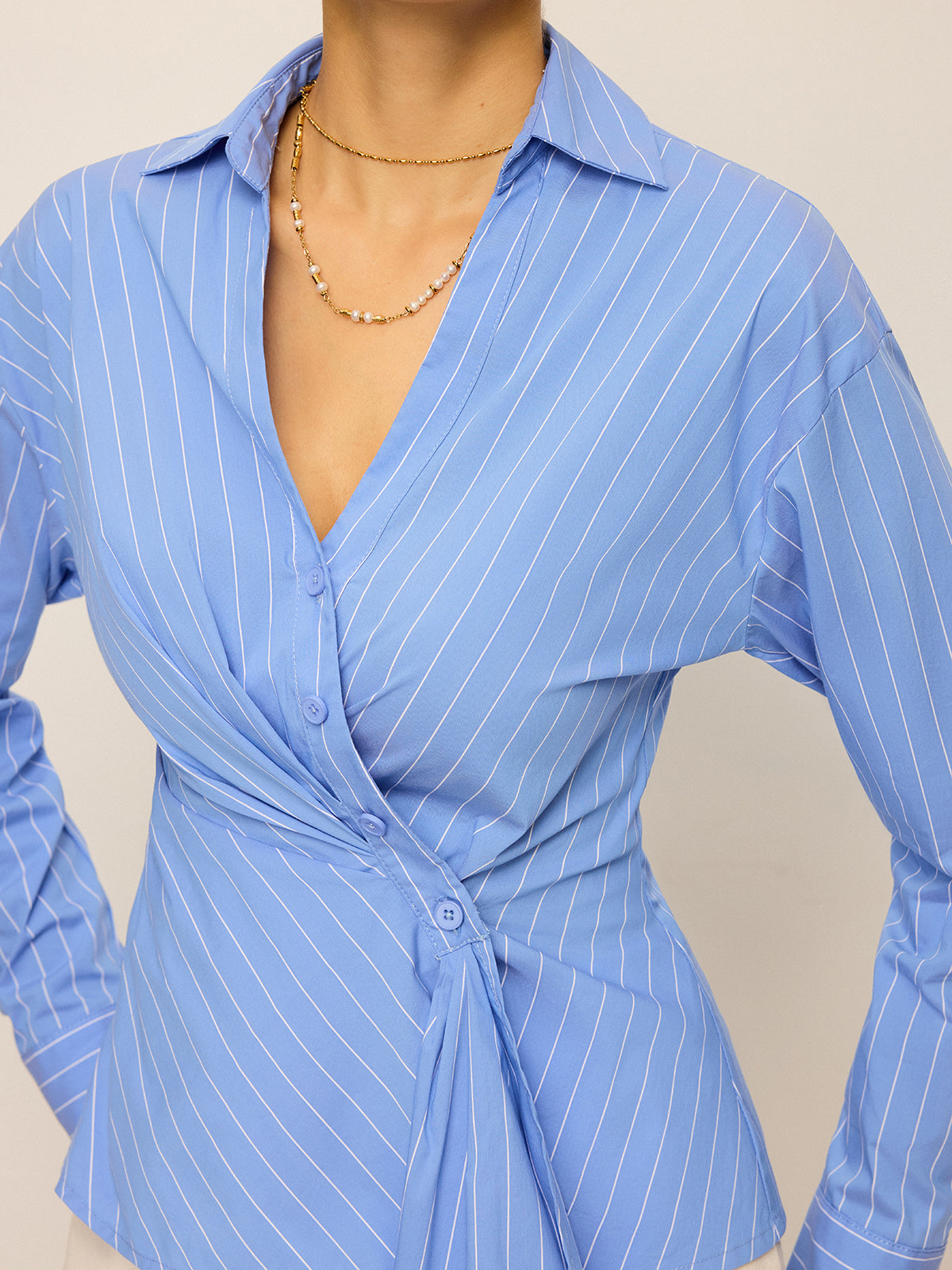 Chemise à rayures asymétrique à manches longues